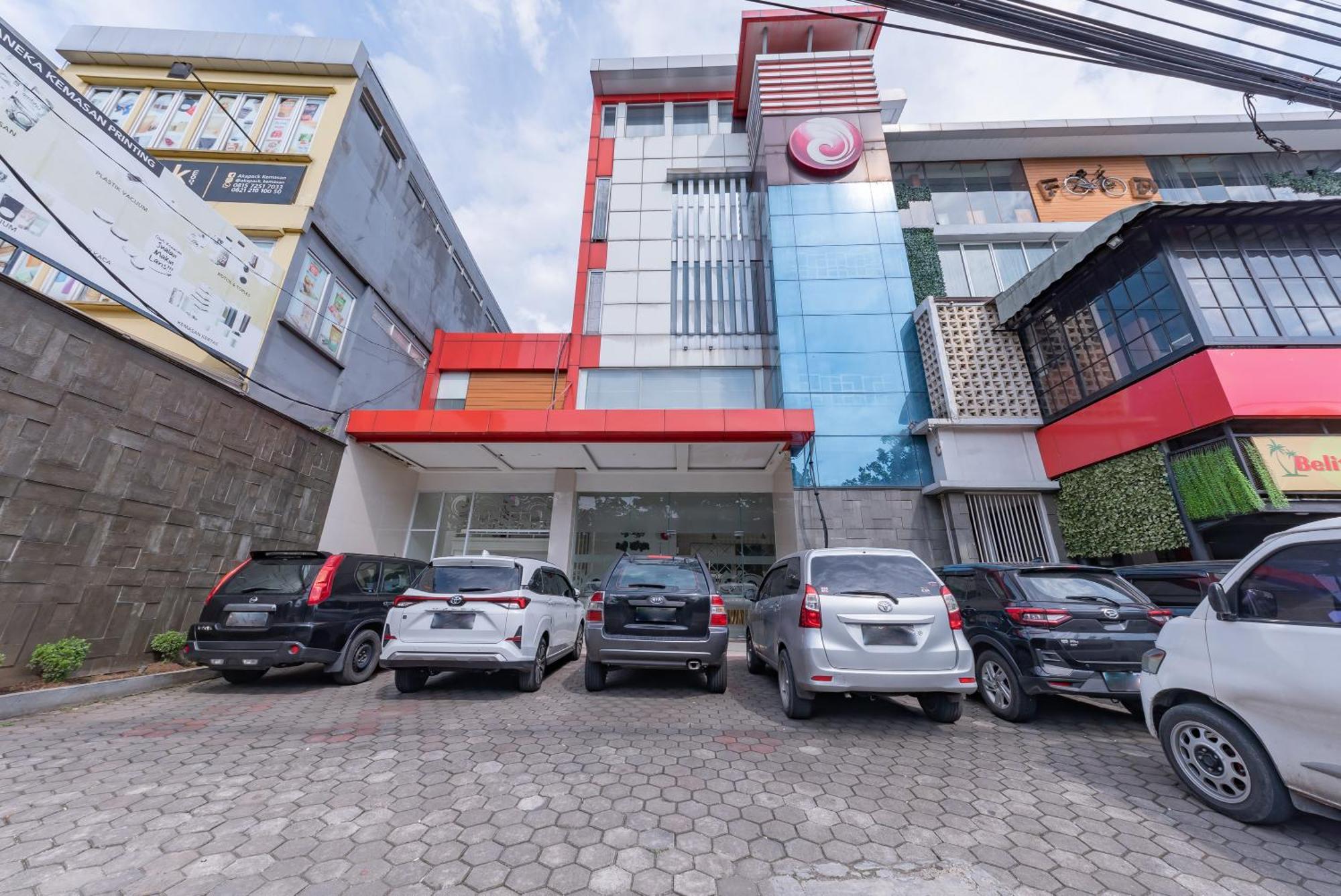 Reddoorz Hostel At Kiara Cozy Kircon Bandung Exteriér fotografie